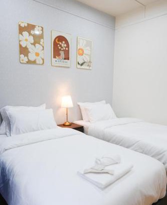Bang Lamphu Lang Hostel | Gam-Hom Hostel เจริญนคร