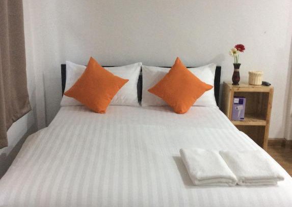 Don Muang Hostel | Happy Hostel