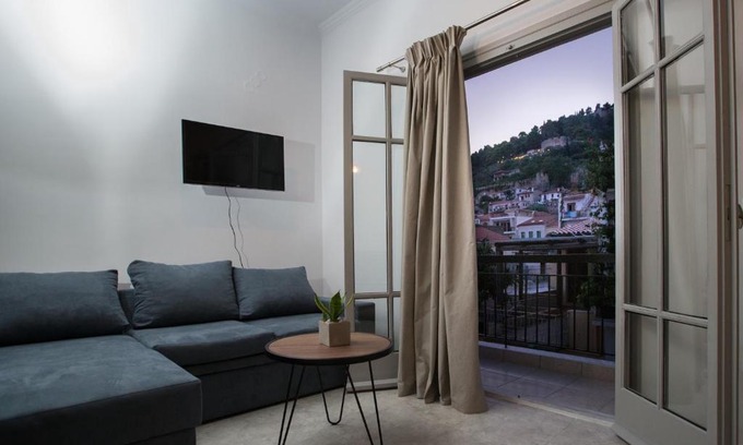 Gefira Mpania Apartment | Harmony Studios