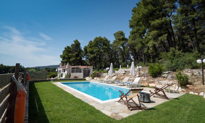 Alikias House | Holiday house Skopelos for 1 - 5 persons with 2 bedrooms - Holiday home