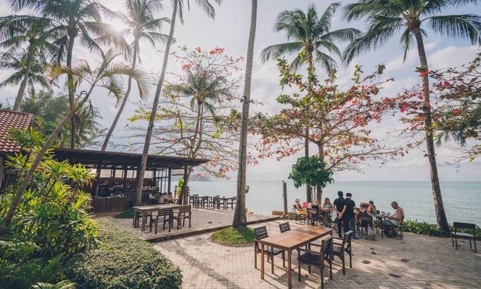 Lipa Noi Hostel | Hostel ∙ 8 guests