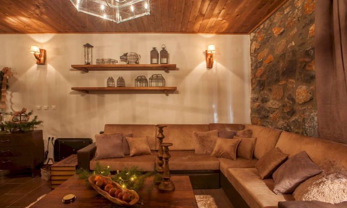 Aghios Athanasios House | House ∙ 7 bedrooms ∙ 13 guests