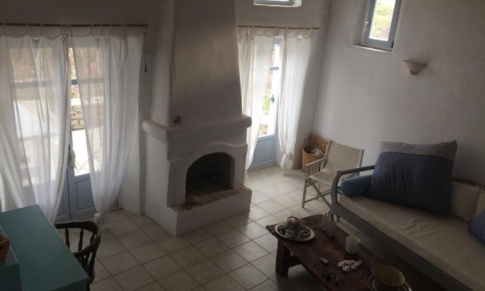 Lefkes House | Lefkes Village House