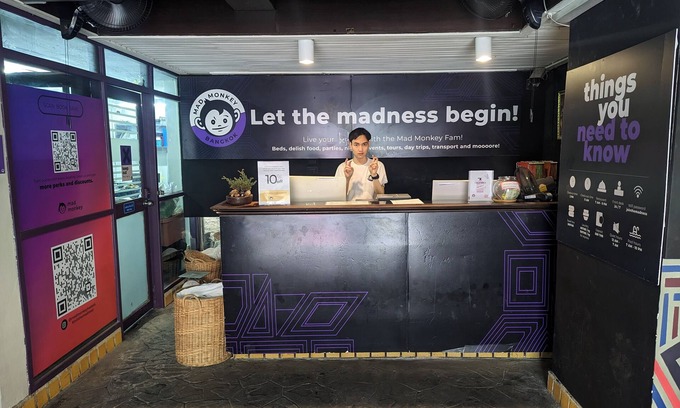 Chana Songkhram Hostel | Mad Monkey Bangkok Hostel - Adults Only