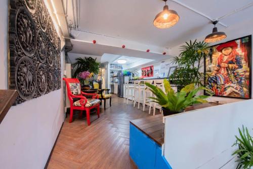 Bang Rak Hostel | Mascotte Hostel Silom