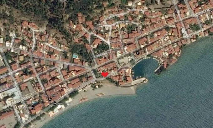 Gefira Mpania Apartment | Naupactus unique harbor apartment in a stone house!