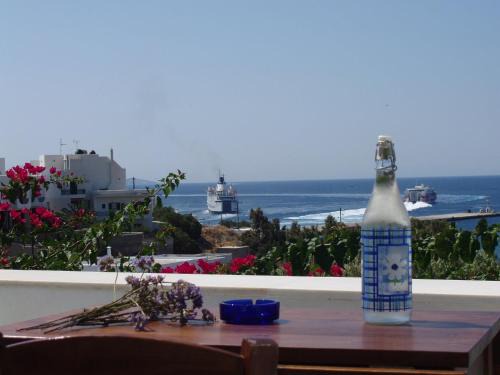 Tinos Apartment | Parathyro Sto Aigaio 1