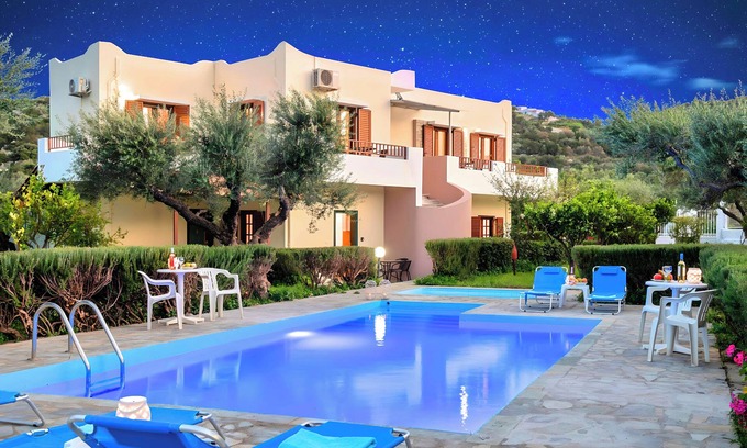 Istron Apartment | Plaisir Beachside Apts