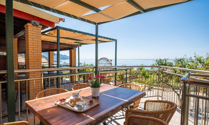 Corfu House | Rainbow villa, 40 meters from Pelekas beach with wonderful seaview 93 sq
