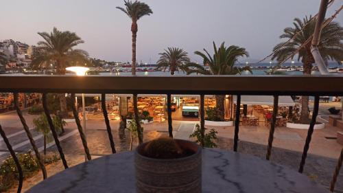 Sitia Apartment | SeaShell apartment Sea View, Castle View 200metres from the Beach