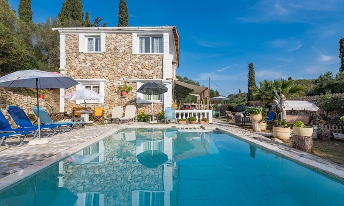 Corfu Villa | Stelios Stone House Sinarades
