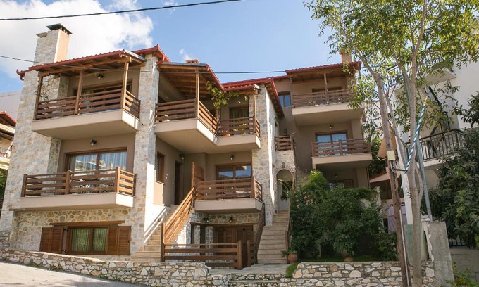 Ouranoupoli Apartment | Velia Boutique Apartments