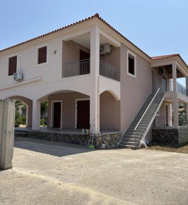 Krieza Apartment | Villa Amalia