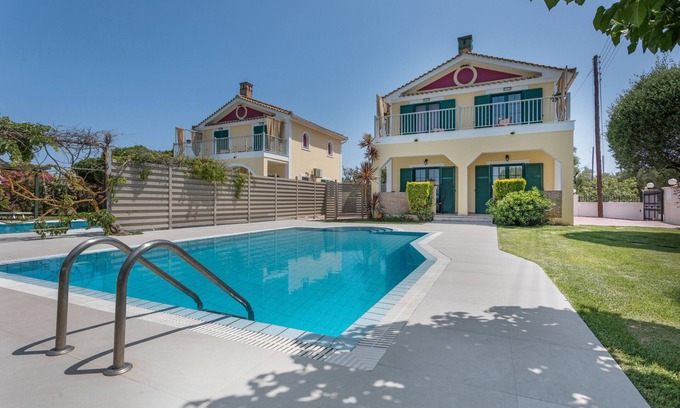 Agrilia Villa | Villa 'Anogia 2' with Mountain View, Wi-Fi and Air Conditioning