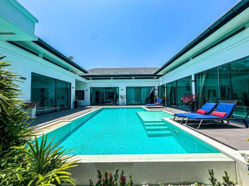 Ban Saiyuan Villa | VILLA DESTINY - Luxury Villa Near Nai Harn Beach