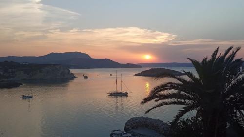 Plaka Apartment | Villa Dina Apartments