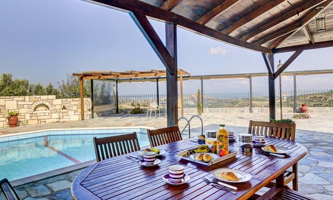 Stamnoi Villa | Villa Galini-Private villa in Heraklion