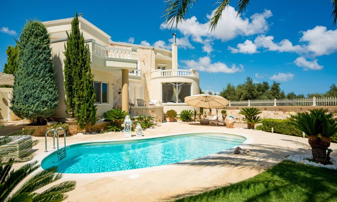 Skotino Villa | Villa Kokalis Resort 1 very close spectacular water parks, golf, tennis