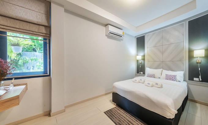 Khlong Maha Nak Hostel | Visut House Lan Luang4 , heritage hostel