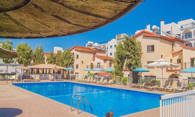 Pernera Apartment | Windmills Hotel Apartments