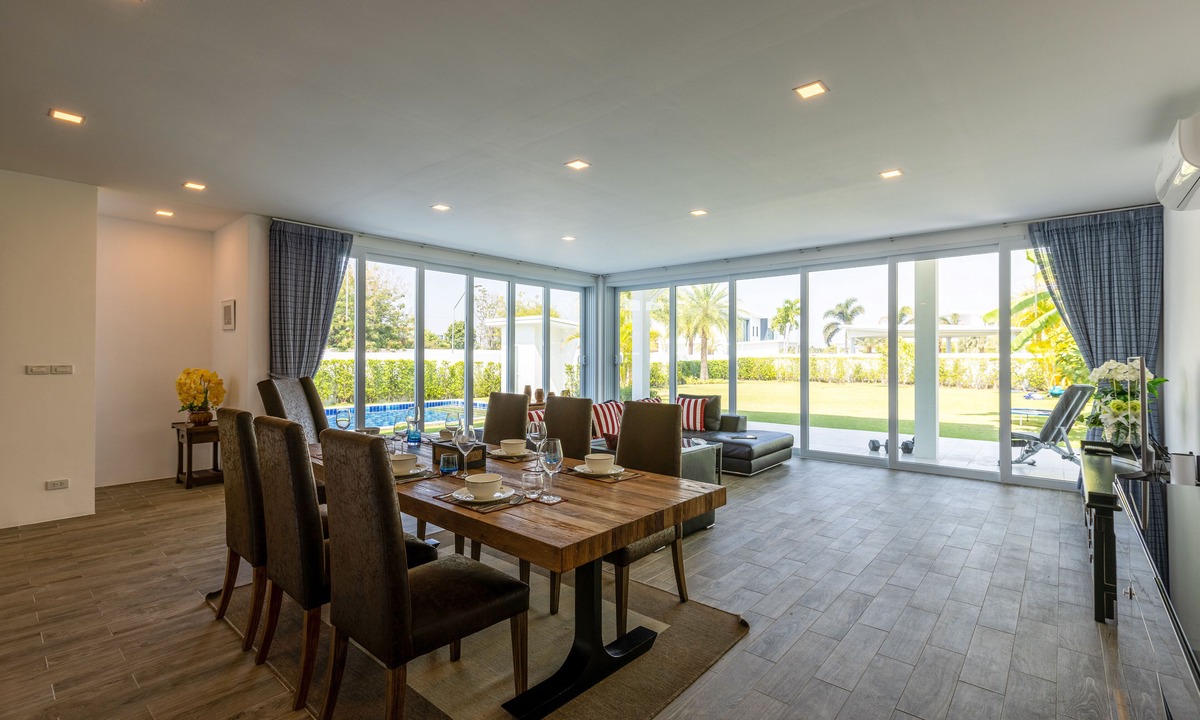 Hua Hin Villa | Modern 3 bedroom Pool Villa PG19
