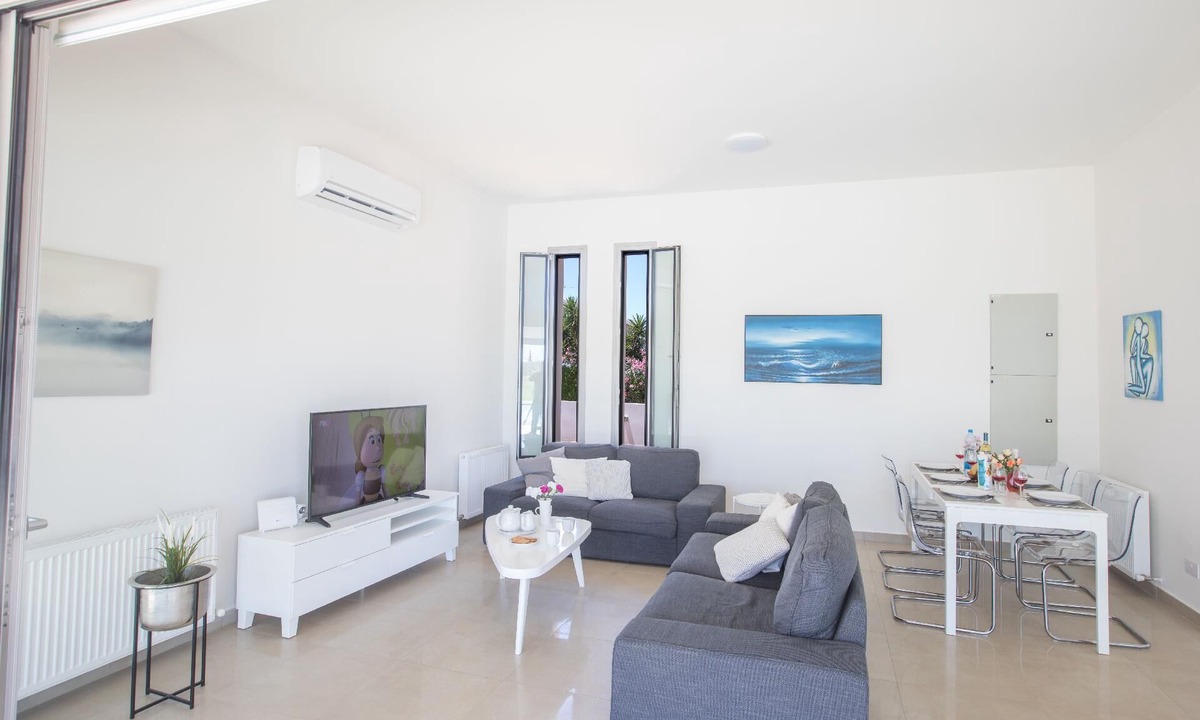 Cape Greko House | Holiday House in Ayia Napa with Large Patio