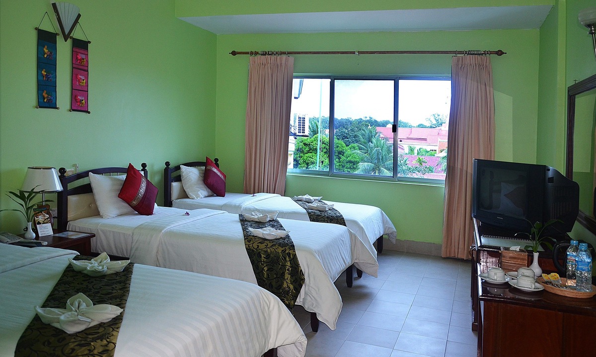 Taphul Village Area Hotel | Parklane Hotel