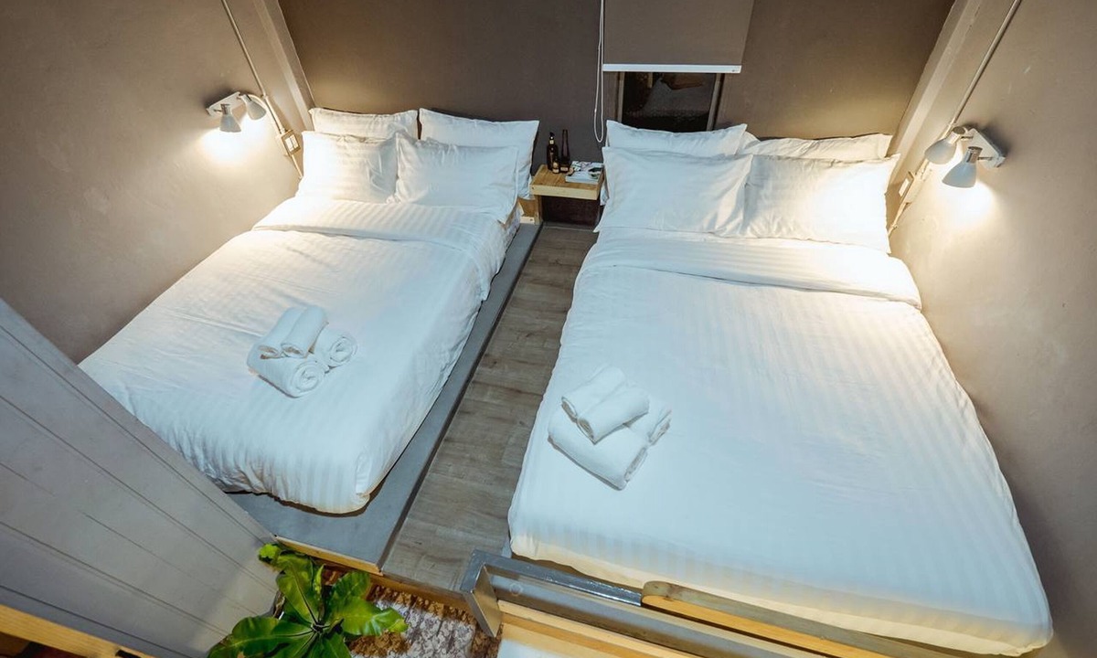 Wat Sam Phraya House | Zeds Hostel Bangkok