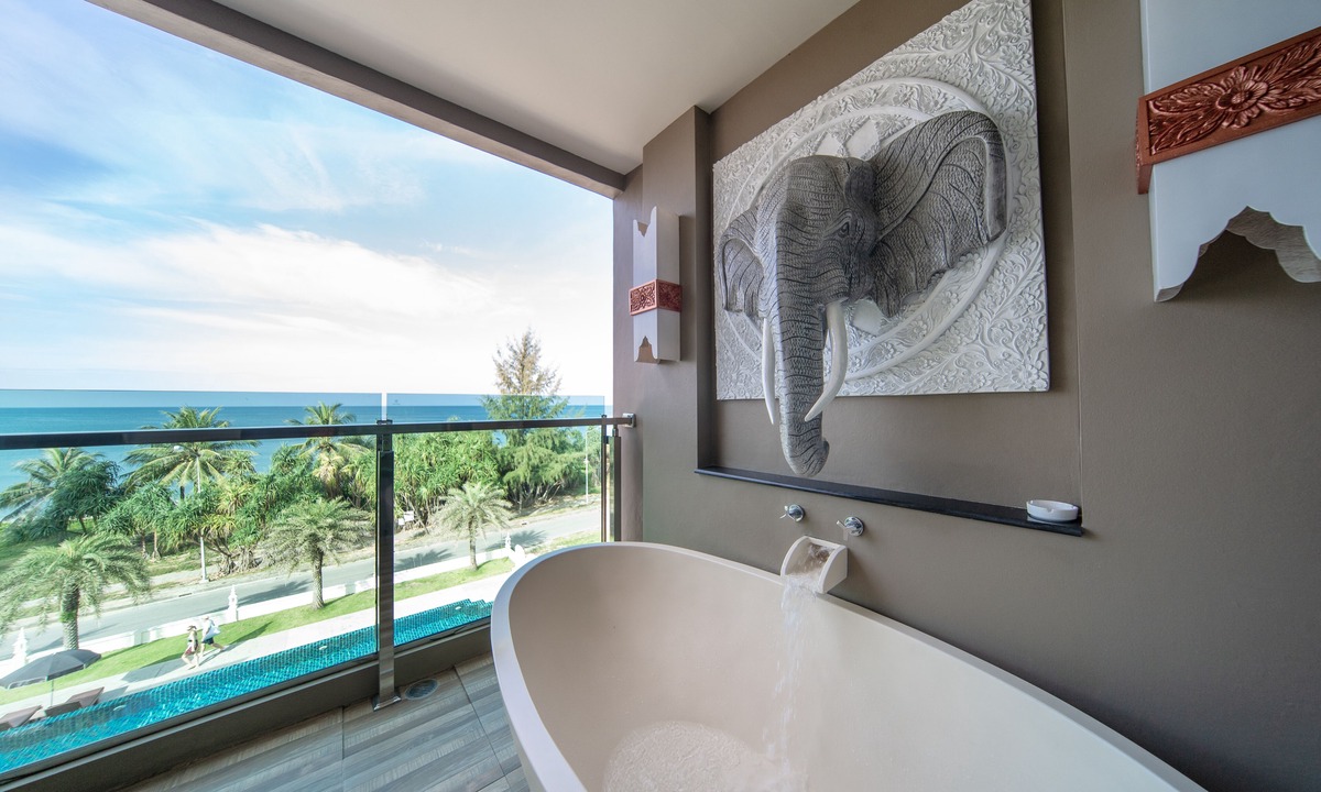 Mai Khao Hotel | Maikhao Palm Beach Resort