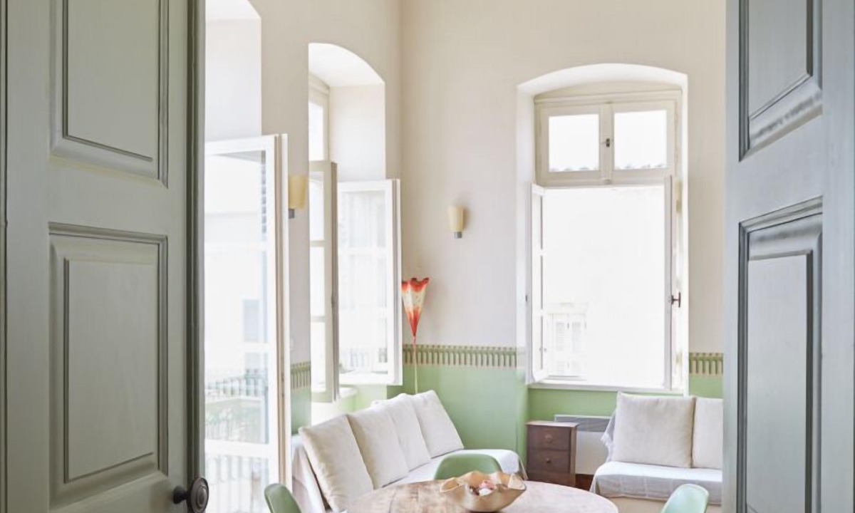 Ermoupoli Hotel | Guesthouse Lila