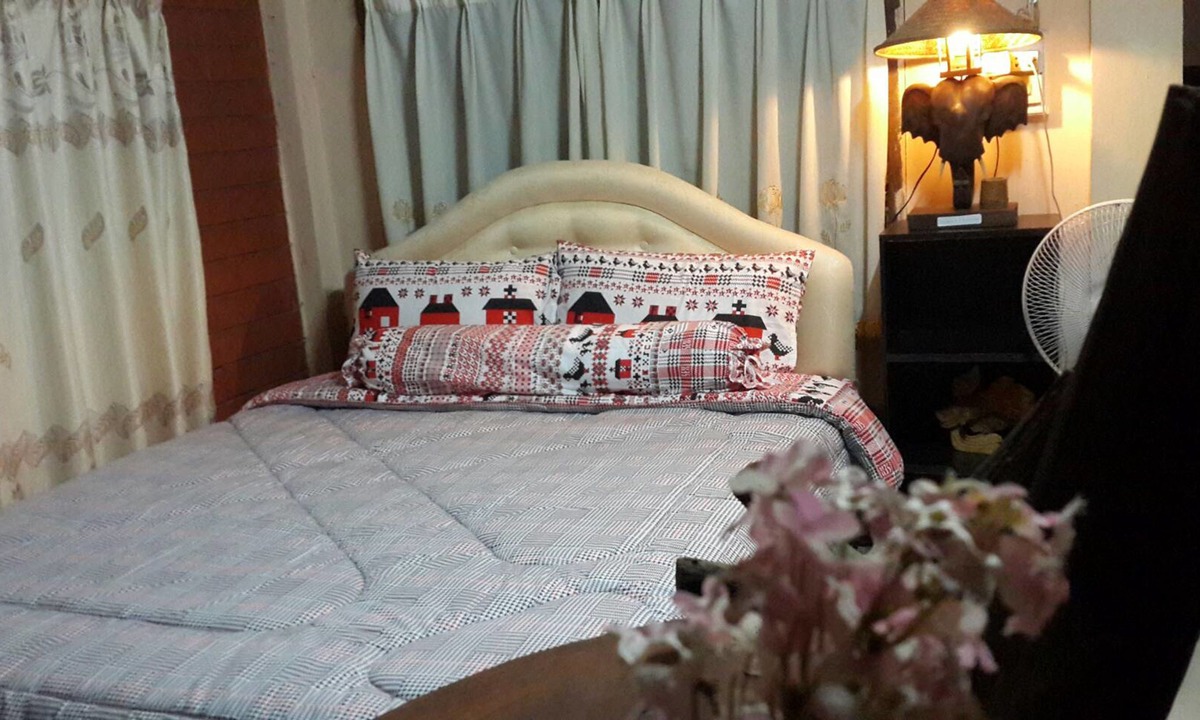 Ban Dung House | Heuan Kru Noi Homestay