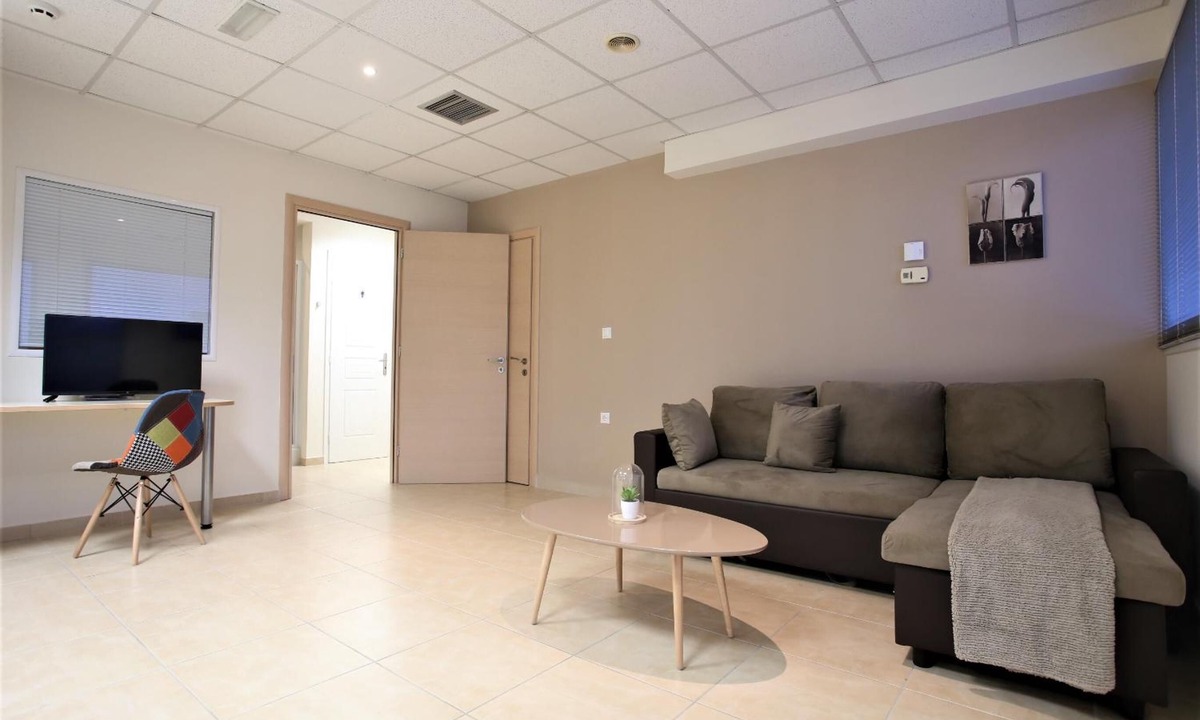 Markopoulon House | GK Airport Suites - Free Shuttle & Early Check In by GK Hospitality Group