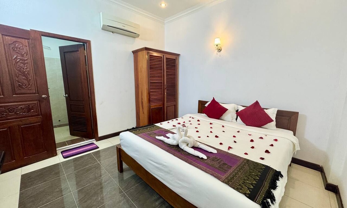 Wat Bo Area Hotel | SOMA Villa
