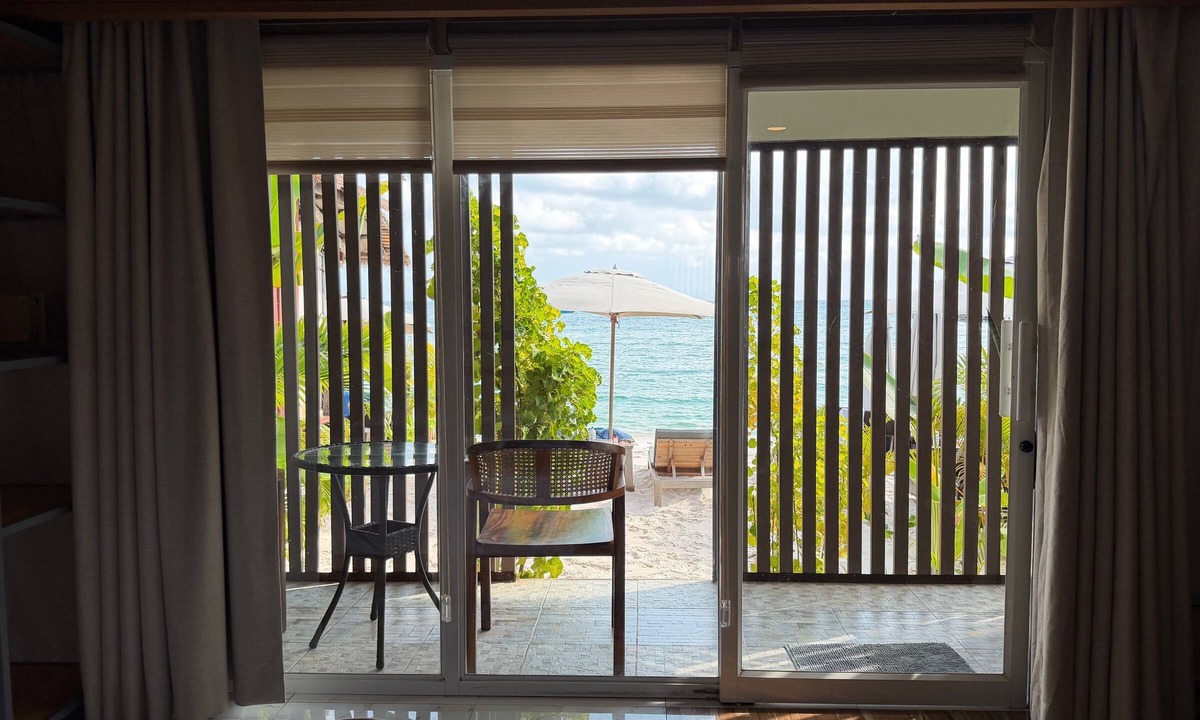 Koh Rong Resort | White Sand Ark Resort