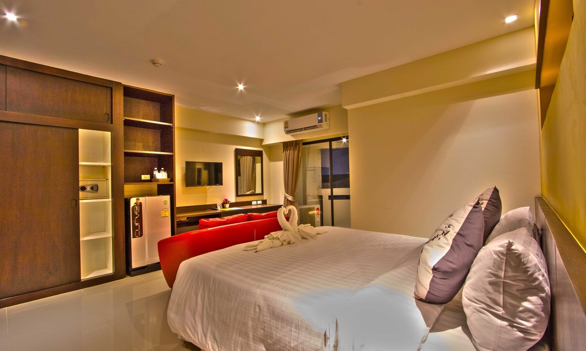 Phra Khanong Hotel | Chateau de Sukhumvit
