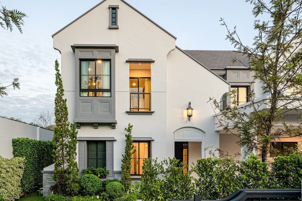 Saphan Sung House | 15min to City The Bloomsbury Rama9 Private Luxury Big House
