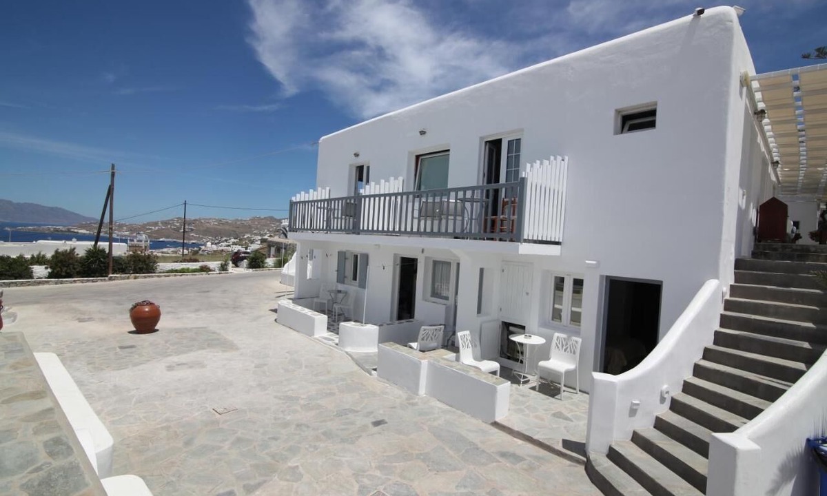 Drafaki Hotel | Sofia Village