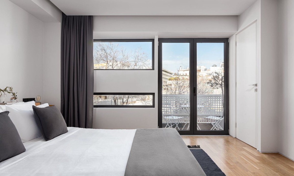 Koukaki Apartment | The Loft, Urban Stripes Athens