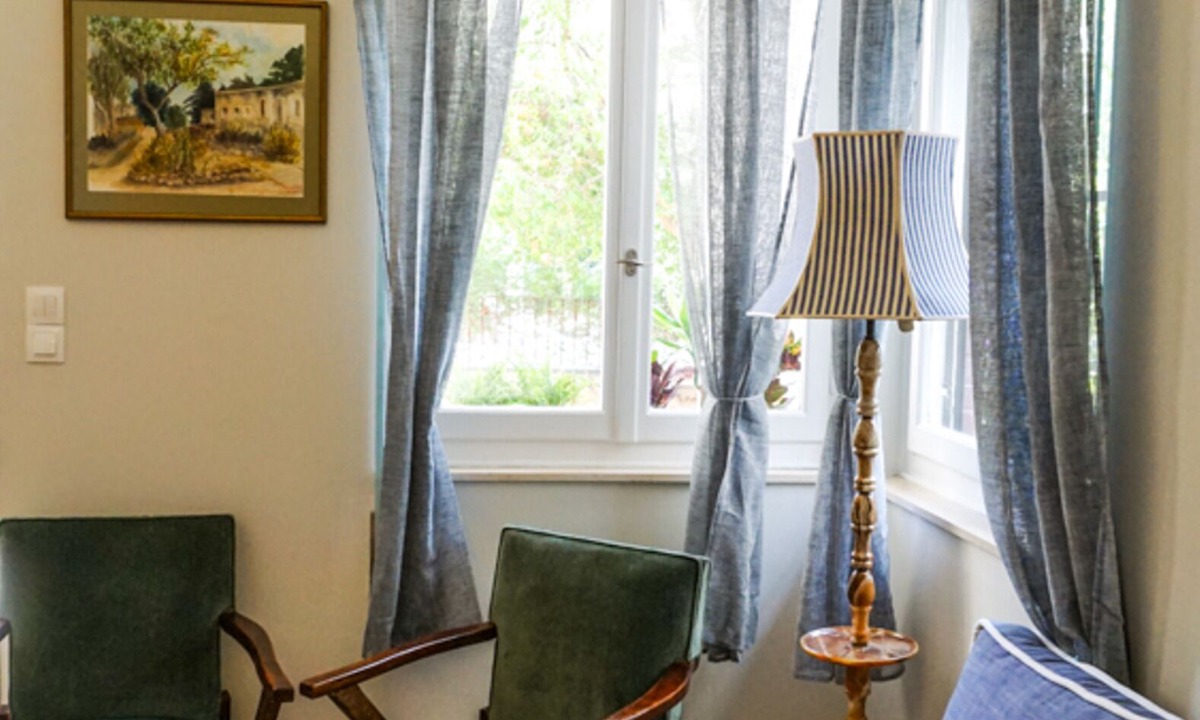 Palaio Faliro Apartment | A Happy Stay by Edem Beach by Athenian Homes