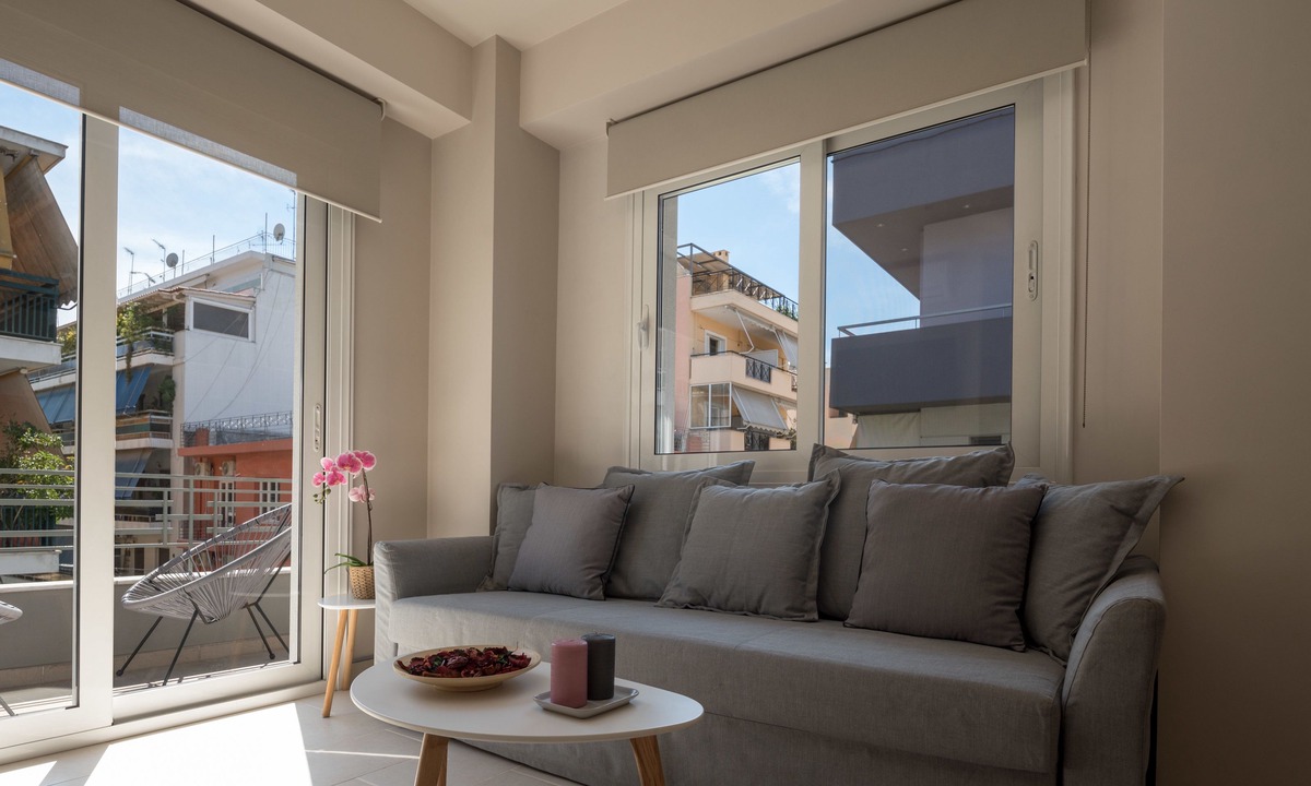 Kinosargous Apartment | 12 Keys Athens Apartments