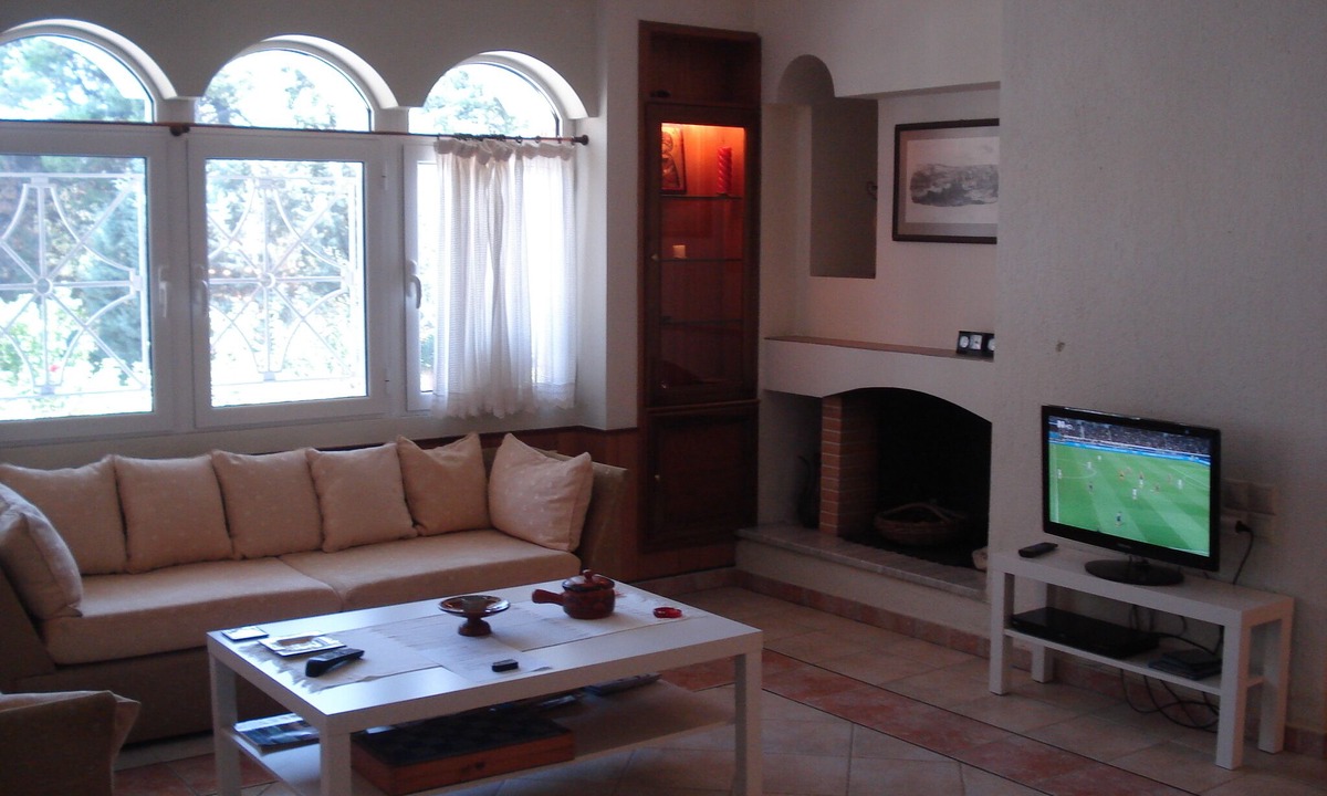 Oropos Apartment | Amazing Luxury Villa with Private Pool and Kid-pool in North Attica