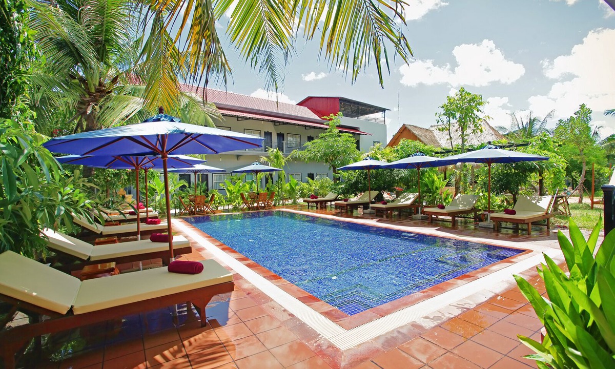 Siem Reap Bed & Breakfast | Cozy Entire Place & breakfast in charming Siem Reap Province with AC