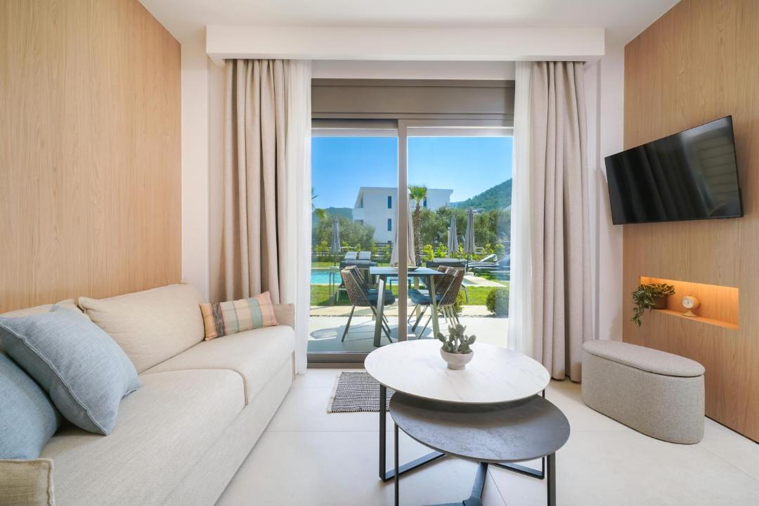 Skala Rachoniou Apartment | Diva Luxury Suites