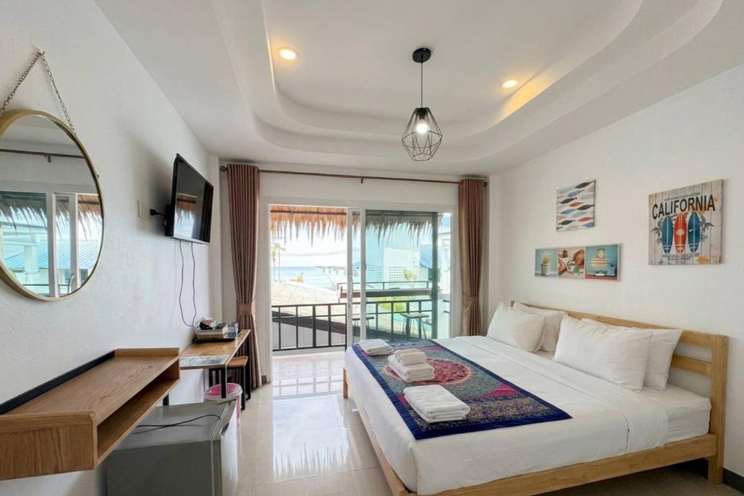 Koh Lan Hotel | เกาะล้านตะวัน บ้านพัก KohLarn Tawan Guesthouse