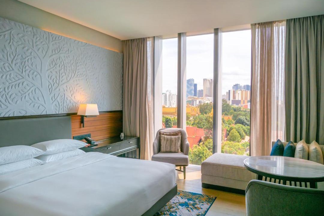 Daun Penh Hotel | Hyatt Regency Phnom Penh