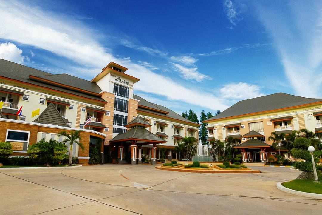 Nai Mueang Hotel | โรงแรมสบายโฮเทล โคราช