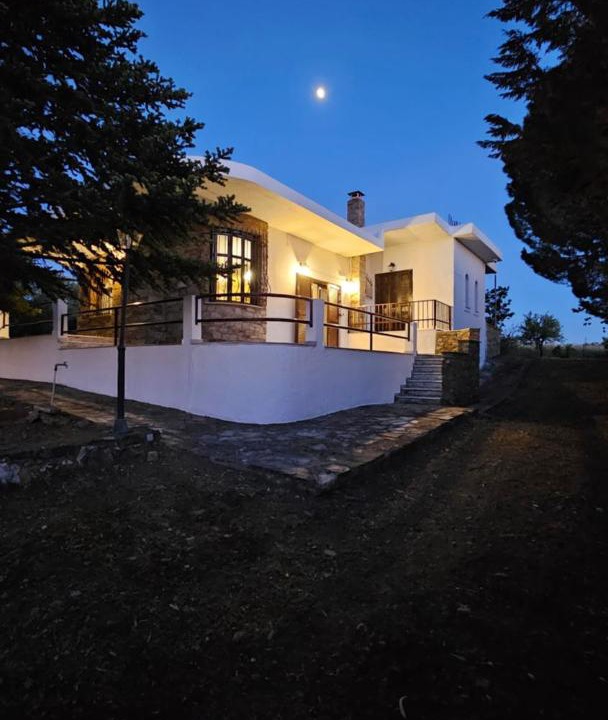 Kymi-Aliveri Villa | Mikri Vrisi Guest House