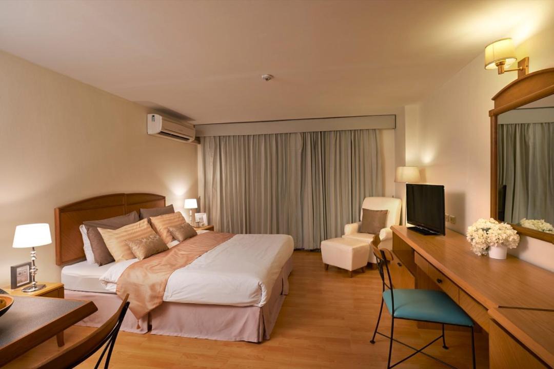 Lat Yao Apartment | Ravipha Residences