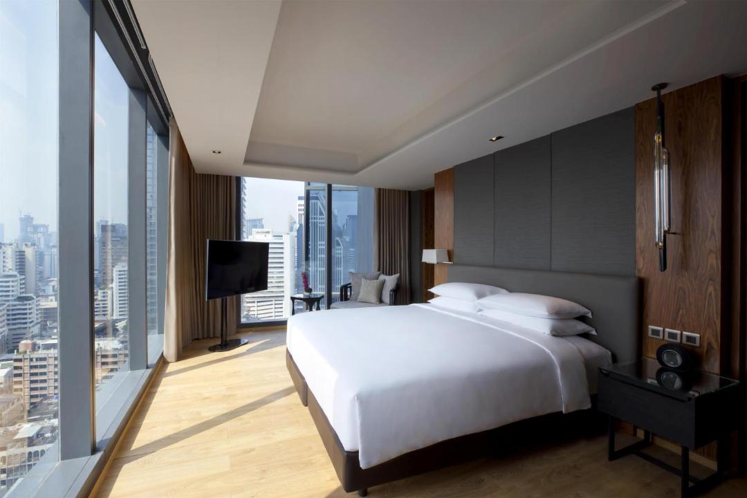 Nana Hotel | Hyatt Regency Bangkok Sukhumvit