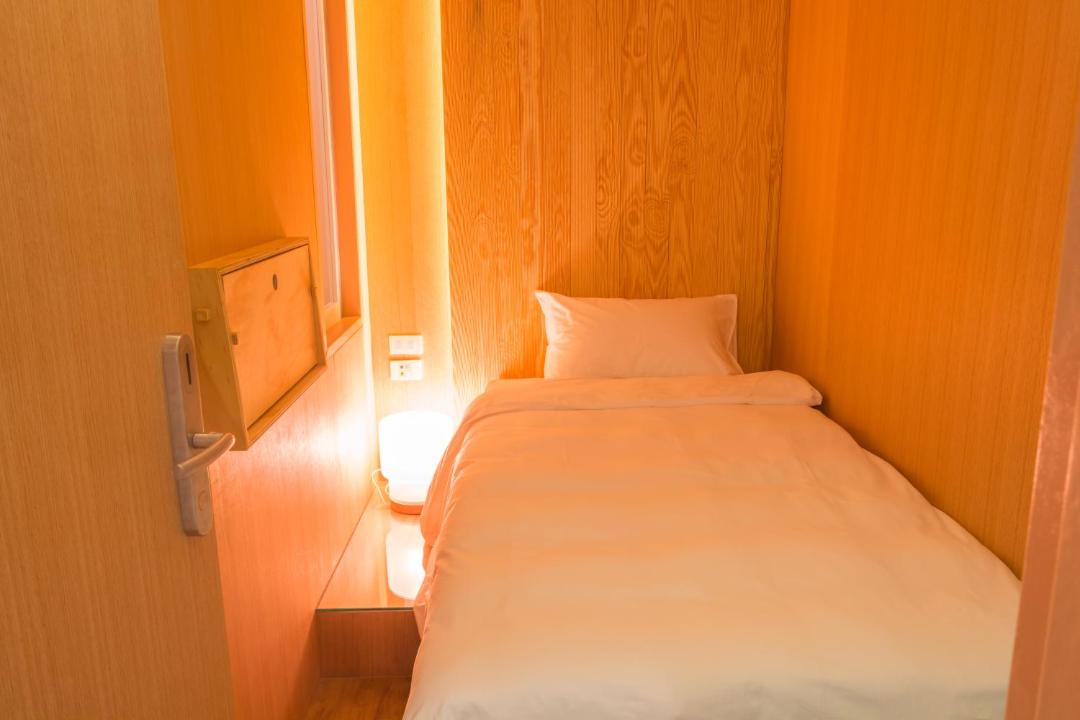 Nong Prue Hotel | Boxtel @ Suvarnabhumi Airport
